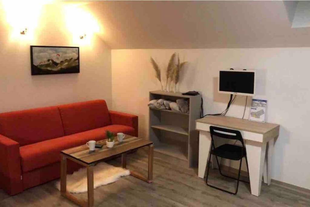 Au Bout Du Bois Piscine Sauna Hammam Accessible En Saison Et Le Logement Accessible Toute L Annee Les Déserts Dış mekan fotoğraf
